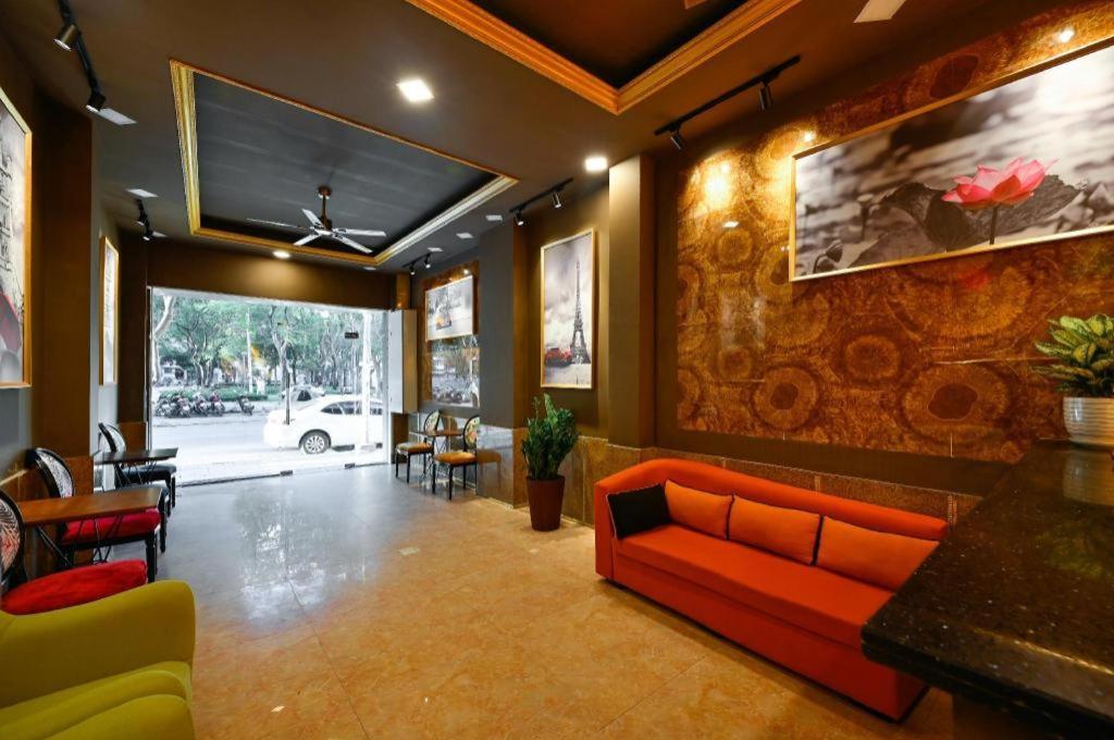 The Noble Swan Wood Park Hotel Ho Şi Min Exterior foto